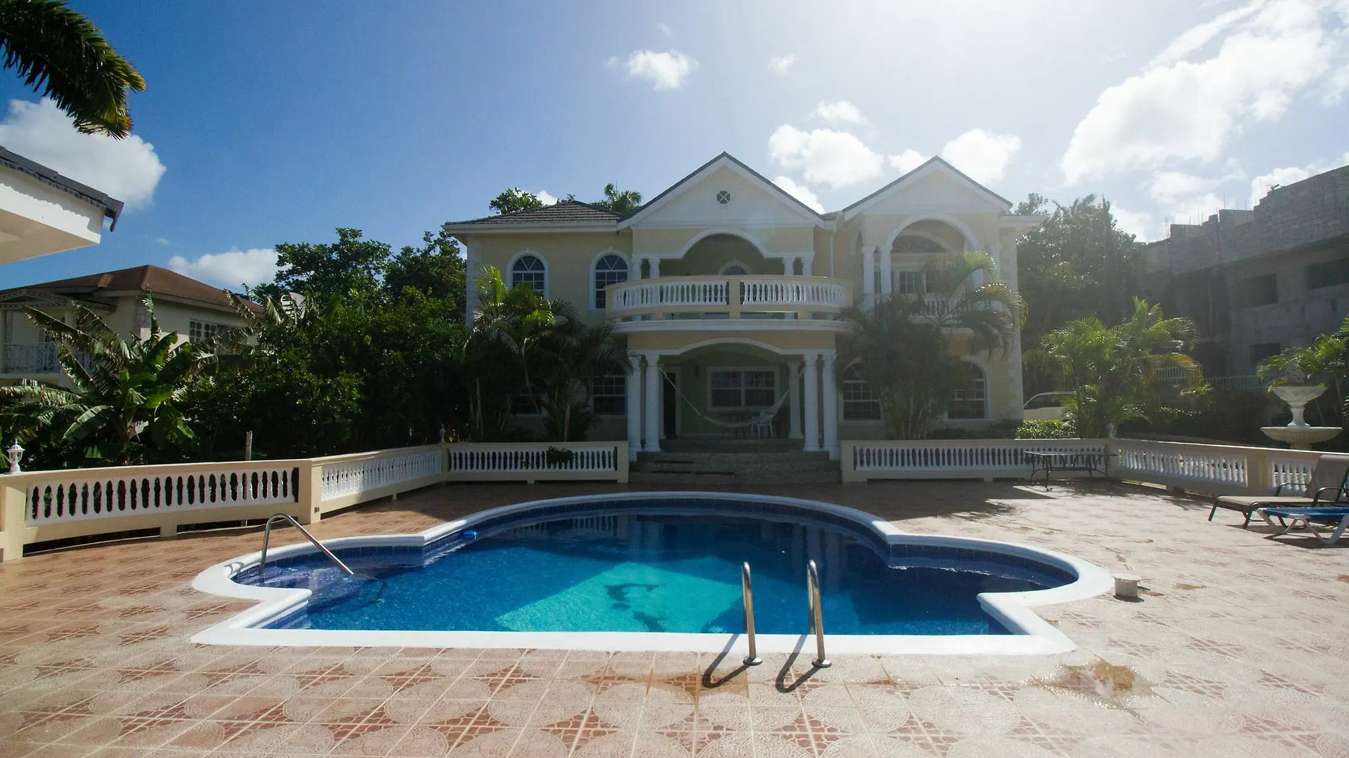 بيت ضيافة Steel Love Villa مونتيغو باي