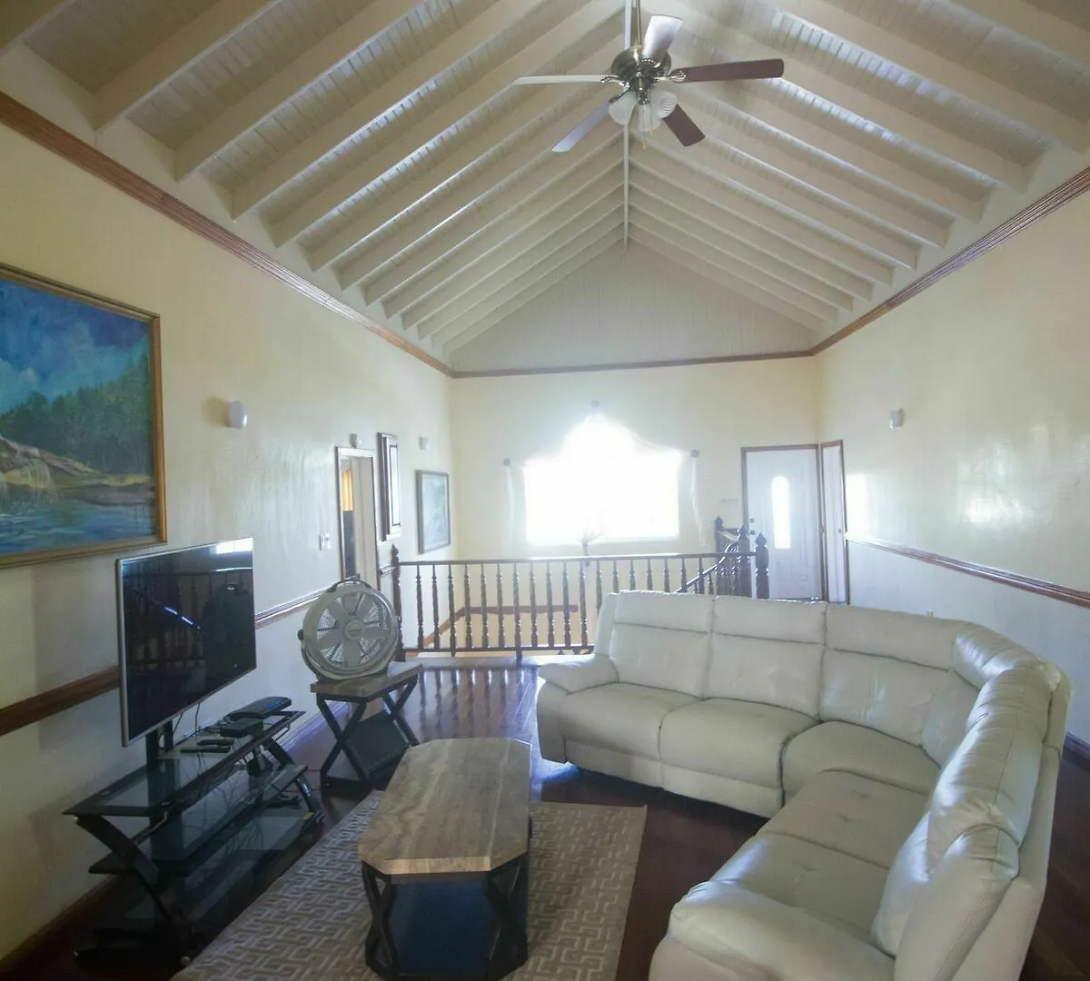 *** بيت ضيافة Steel Love Villa مونتيغو باي جامايكا